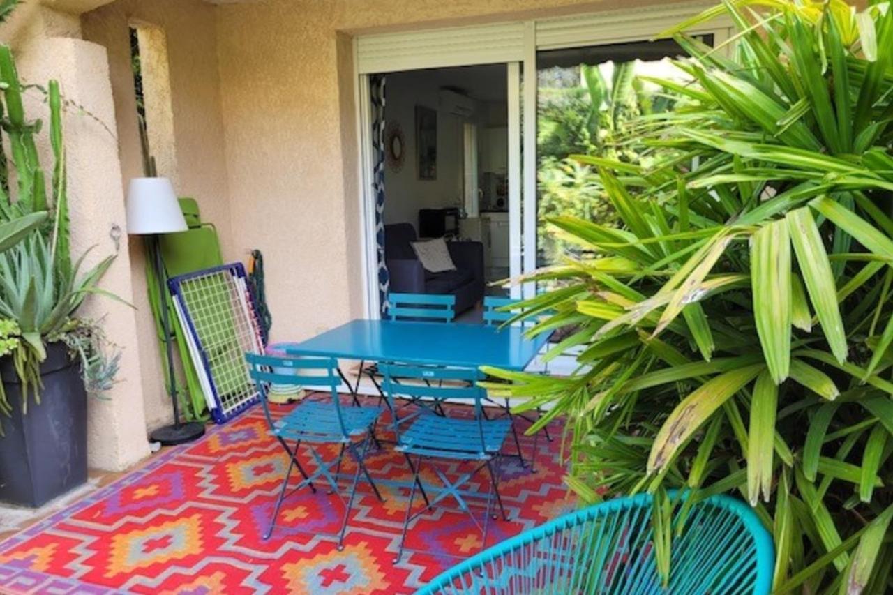 Nice Studio 30 M With Terrace And Pool อองทีบส์ ภายนอก รูปภาพ